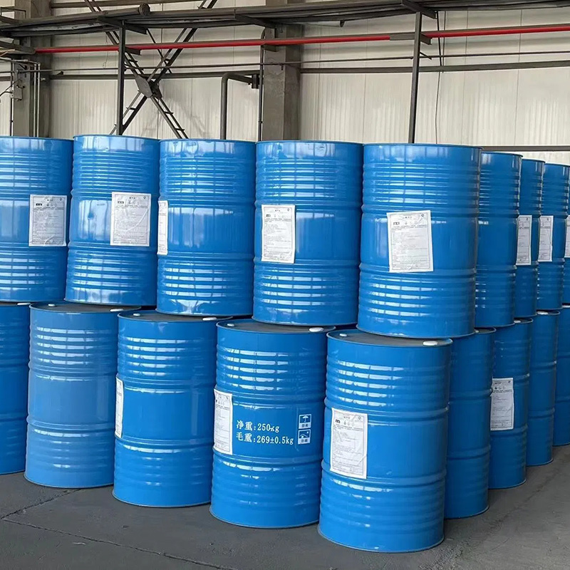 Paraffina liquida CAS#8012-95-1